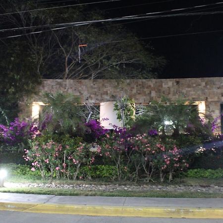 Croto Diamante Acapulco Exterior photo